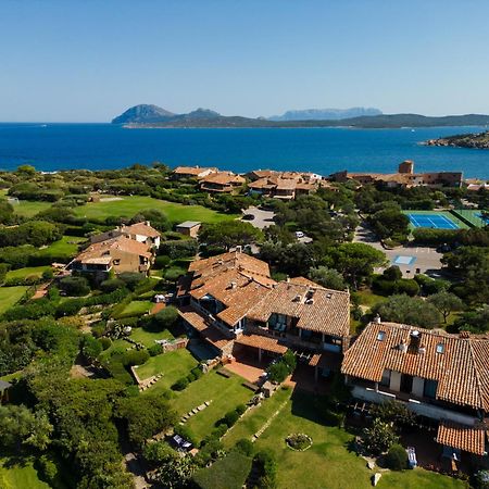 Splendido Appartamento Vista Mare Porto Rotondo Bagian luar foto