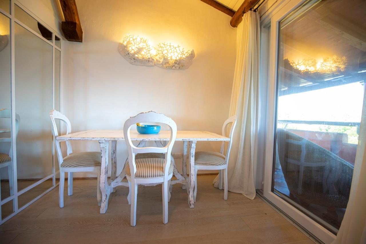 Splendido Appartamento Vista Mare Porto Rotondo Bagian luar foto