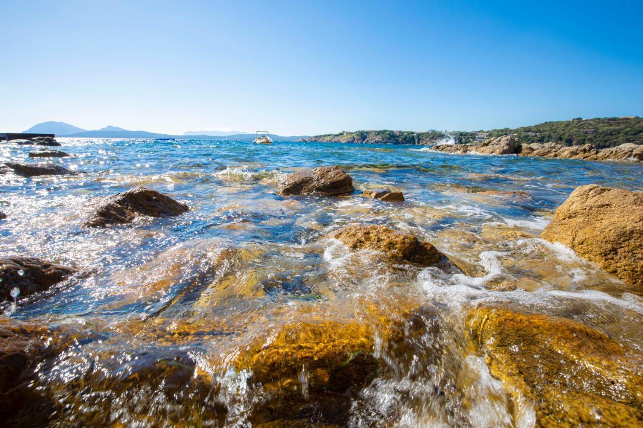 Splendido Appartamento Vista Mare Porto Rotondo Bagian luar foto