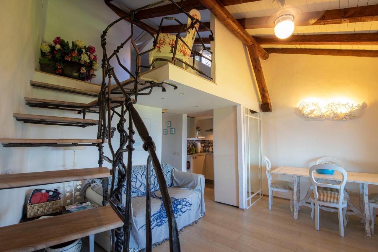 Splendido Appartamento Vista Mare Porto Rotondo Bagian luar foto